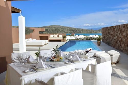 Luxury Residence Exterior with Private Pool