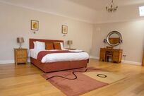 Super King  bedroom  at Decoy Country Cottages