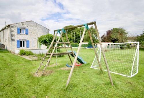 The Farmhouse - La Bigorre Holiday Cottages Image 18